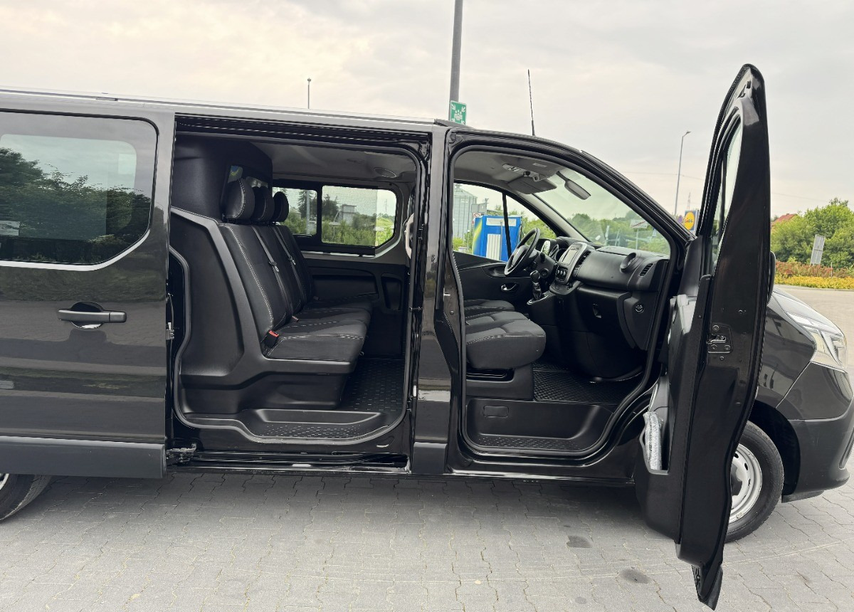 Renault Trafic 2.0 DCI LONG 2021 23 Brygadówka 6os 6 miejsc Spaceclass JAK NOWY - Minibus, Passenger van: picture 5 Renault Trafic 2.0 DCI LONG 2021 23 Brygadówka 6os 6 miejsc Spaceclass JAK NOWY - Minibus, Passenger van: picture 5