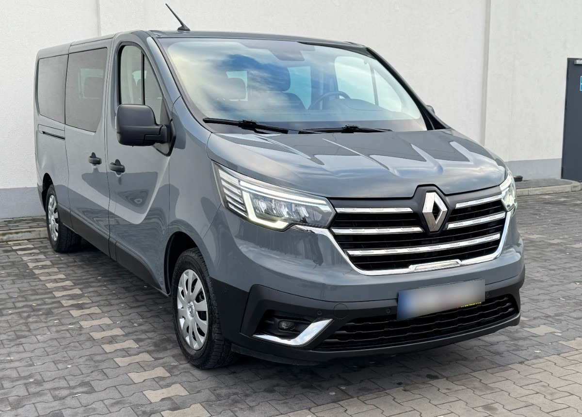 Renault Trafic Long 9 osobowy 2.0 DCI 150 KM Rok 2023 Przewóz osób niepełnosprawnych - Minibus, Passenger van: picture 2 Renault Trafic Long 9 osobowy 2.0 DCI 150 KM Rok 2023 Przewóz osób niepełnosprawnych - Minibus, Passenger van: picture 2
