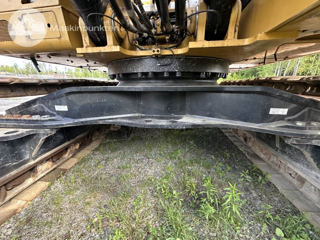 Crawler excavator CAT 374 F L: picture 30