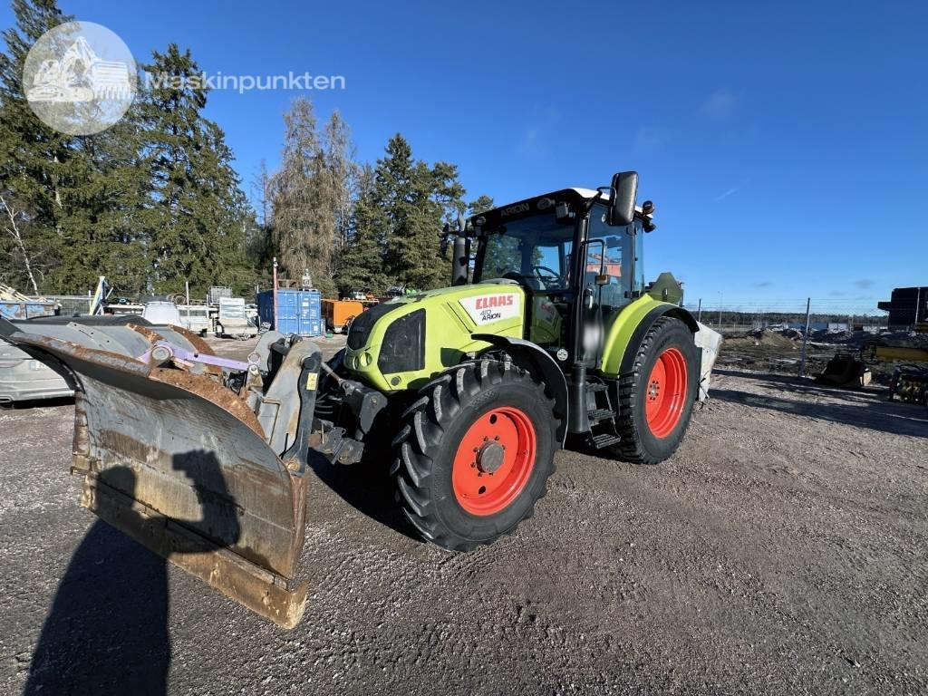 Claas Arion 410 - Farm tractor: picture 2 Claas Arion 410 - Farm tractor: picture 2