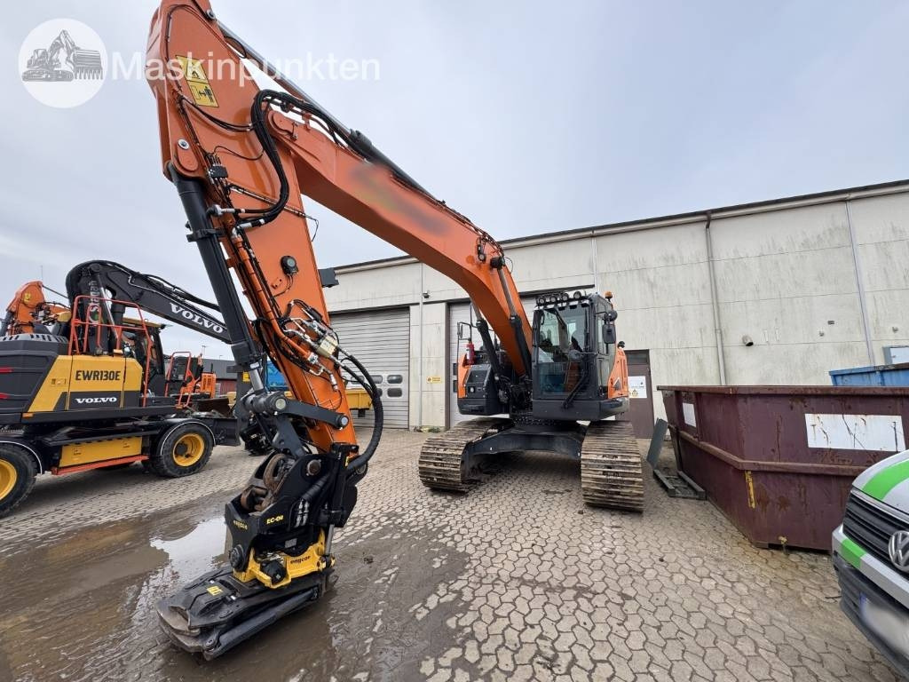 Develon DX 235 LCR - Crawler excavator: picture 2 Develon DX 235 LCR - Crawler excavator: picture 2