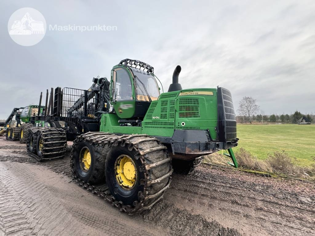 John Deere 1910 G - Forwarder: picture 1 John Deere 1910 G - Forwarder: picture 1