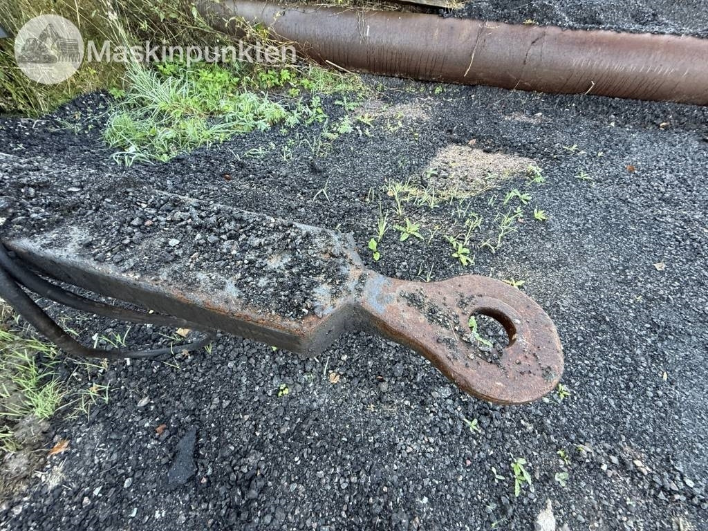 Jyki V 42 T0 - Logging trailer: picture 3 Jyki V 42 T0 - Logging trailer: picture 3