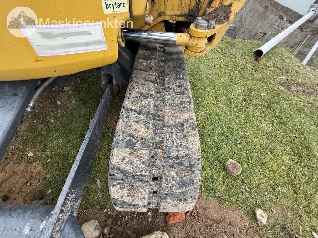 Leasing of Komatsu PC 26 MR-3  Komatsu PC 26 MR-3: picture 37