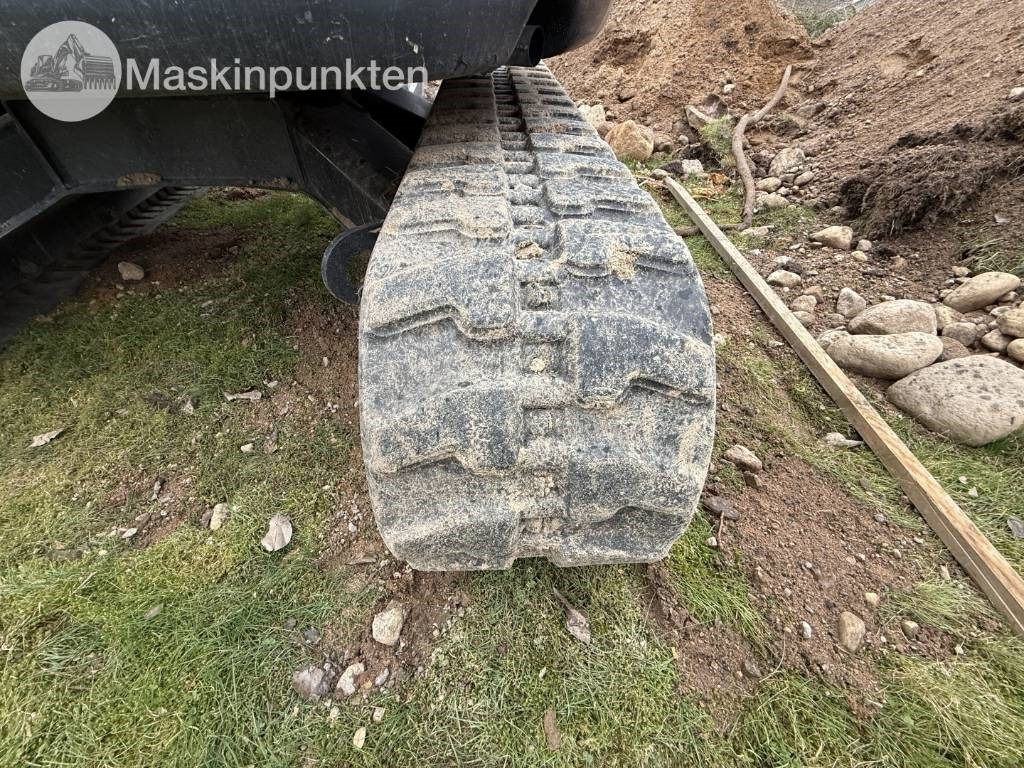 Leasing of Komatsu PC 26 MR-3  Komatsu PC 26 MR-3: picture 23