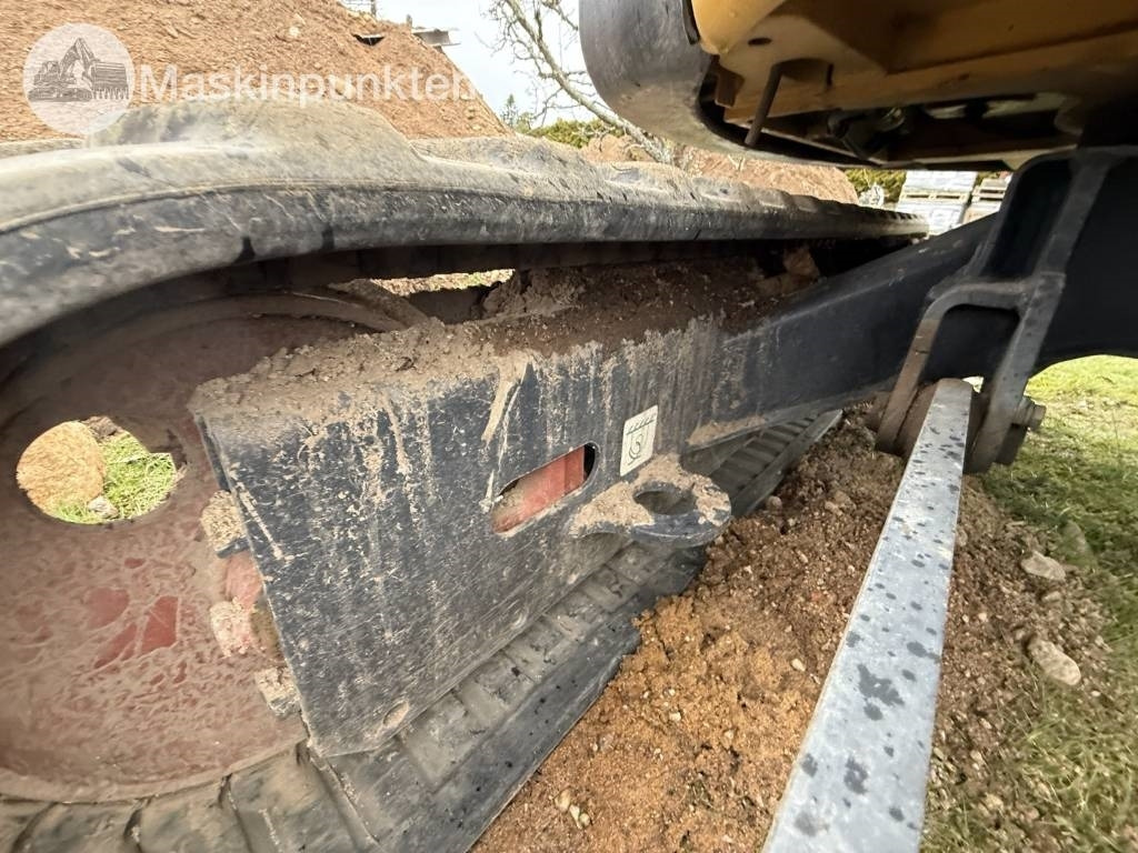 Leasing of Komatsu PC 26 MR-3  Komatsu PC 26 MR-3: picture 32