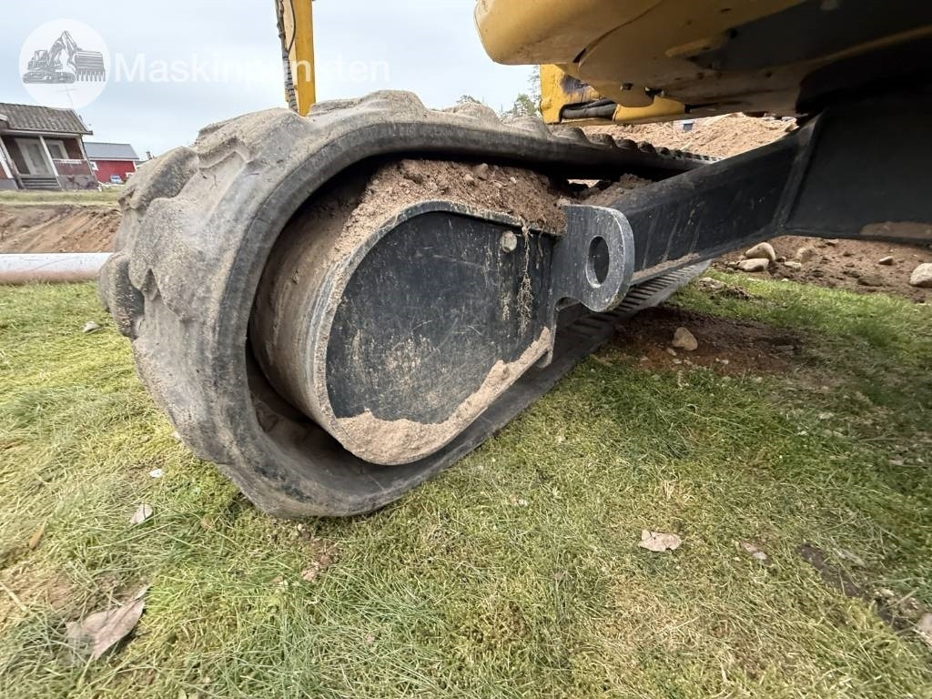 Leasing of Komatsu PC 26 MR-3  Komatsu PC 26 MR-3: picture 43