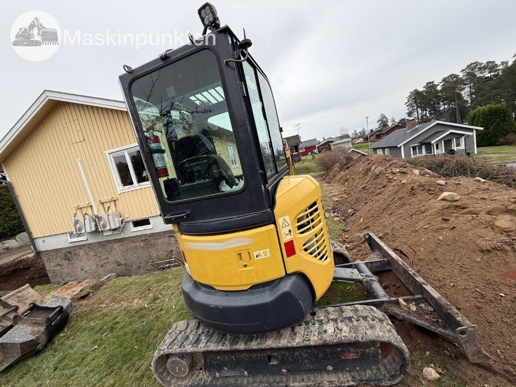 Leasing of Komatsu PC 26 MR-3  Komatsu PC 26 MR-3: picture 8