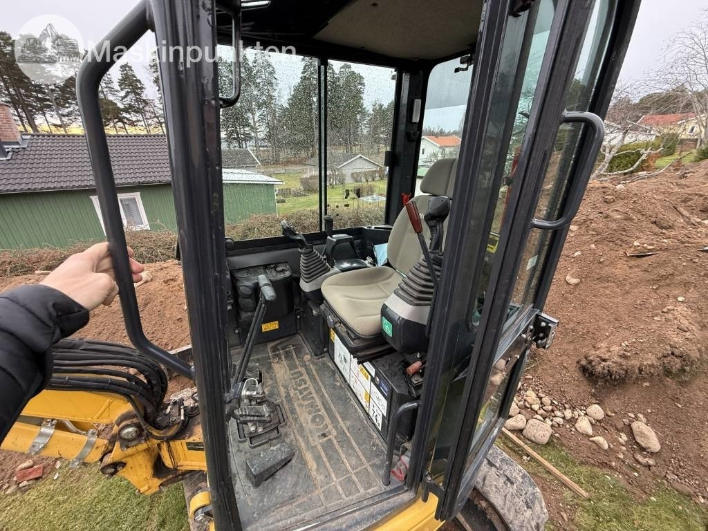 Leasing of Komatsu PC 26 MR-3  Komatsu PC 26 MR-3: picture 12