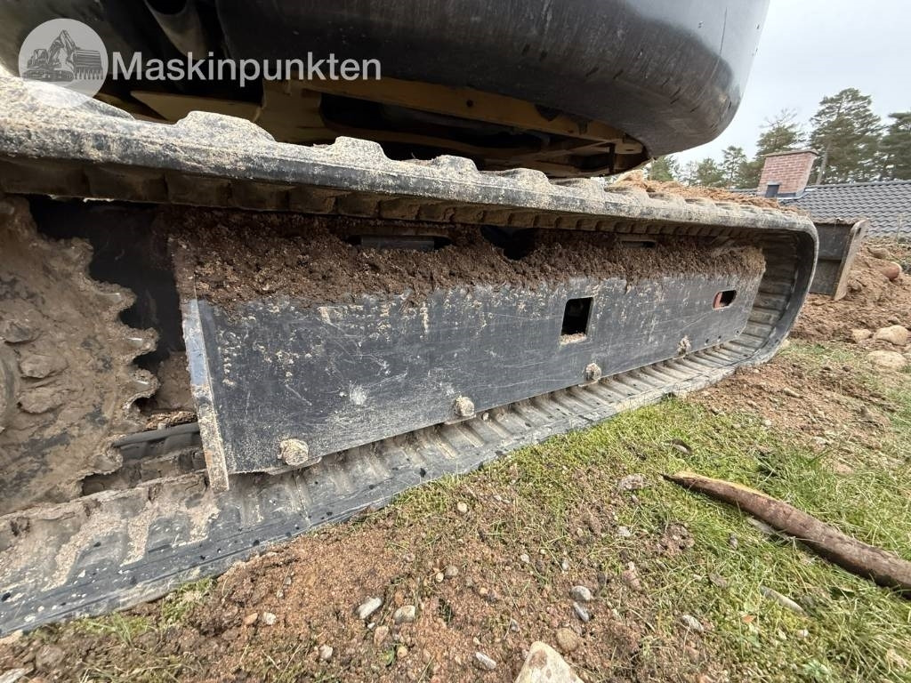 Leasing of Komatsu PC 26 MR-3  Komatsu PC 26 MR-3: picture 27