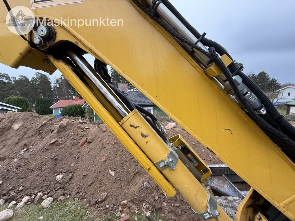 Leasing of Komatsu PC 26 MR-3  Komatsu PC 26 MR-3: picture 47