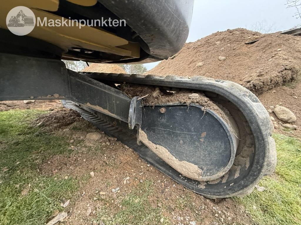 Leasing of Komatsu PC 26 MR-3  Komatsu PC 26 MR-3: picture 45