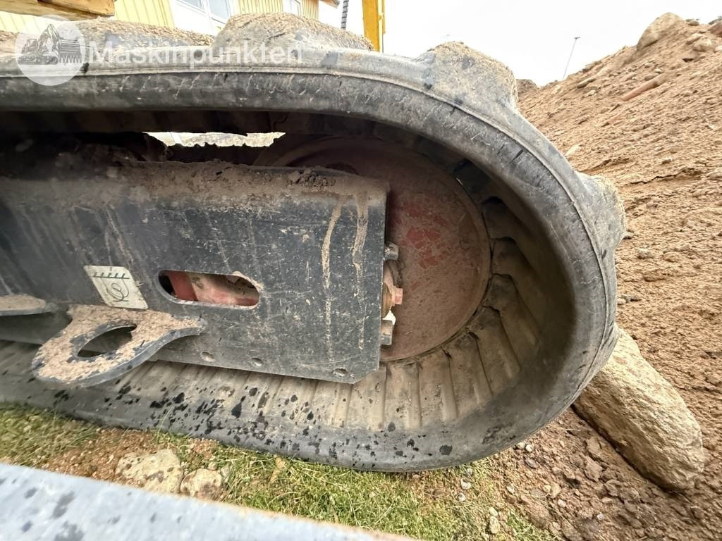 Leasing of Komatsu PC 26 MR-3  Komatsu PC 26 MR-3: picture 36