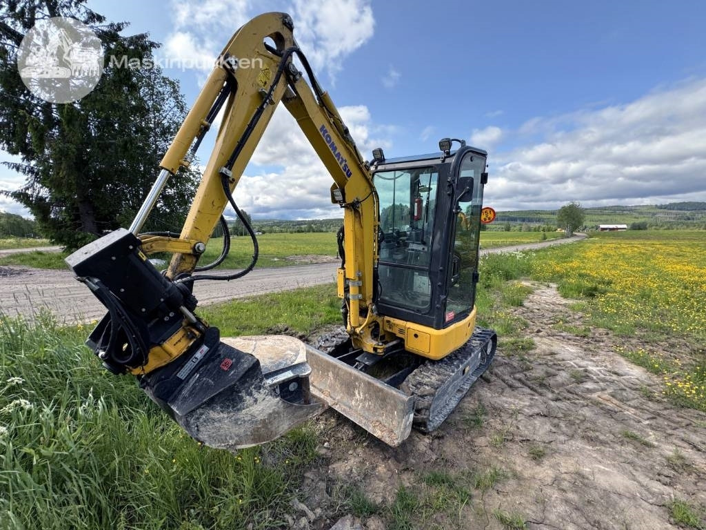 Komatsu PC 26 MR - Mini excavator: picture 2 Komatsu PC 26 MR - Mini excavator: picture 2