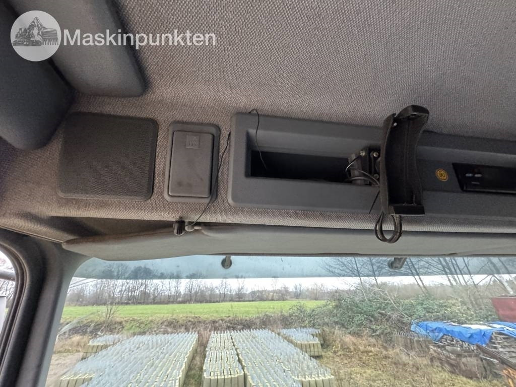 Leasing of Mercedes-Benz 2543 Actros med bakmonterad kran och tipp Mercedes-Benz 2543 Actros med bakmonterad kran och tipp: picture 40 Leasing of Mercedes-Benz 2543 Actros med bakmonterad kran och tipp Mercedes-Benz 2543 Actros med bakmonterad kran och tipp: picture 40