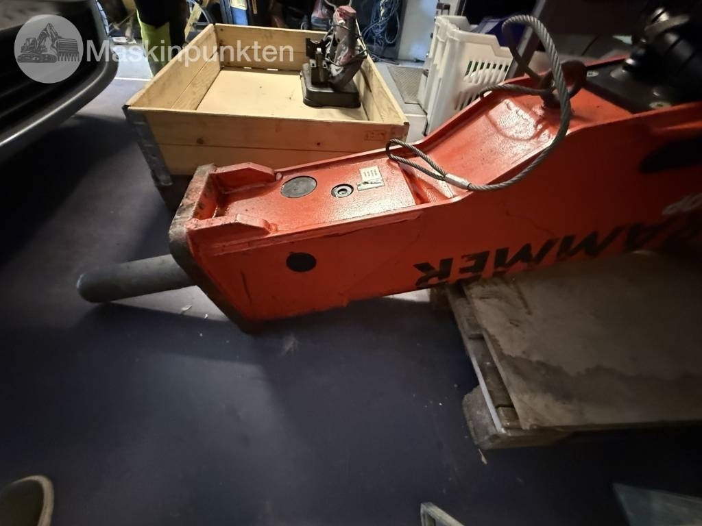 Rammer R 10 P - Hydraulic hammer for Construction machinery: picture 4 Rammer R 10 P - Hydraulic hammer for Construction machinery: picture 4