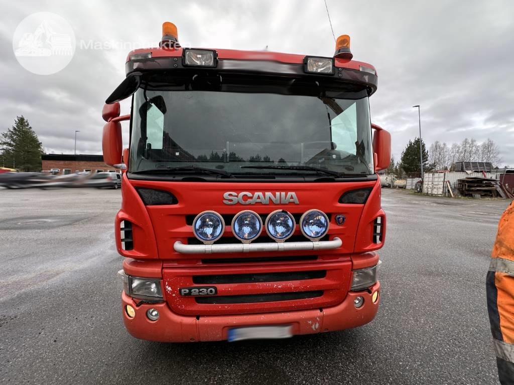 Scania P 230 LB - Concrete pump truck: picture 3 Scania P 230 LB - Concrete pump truck: picture 3