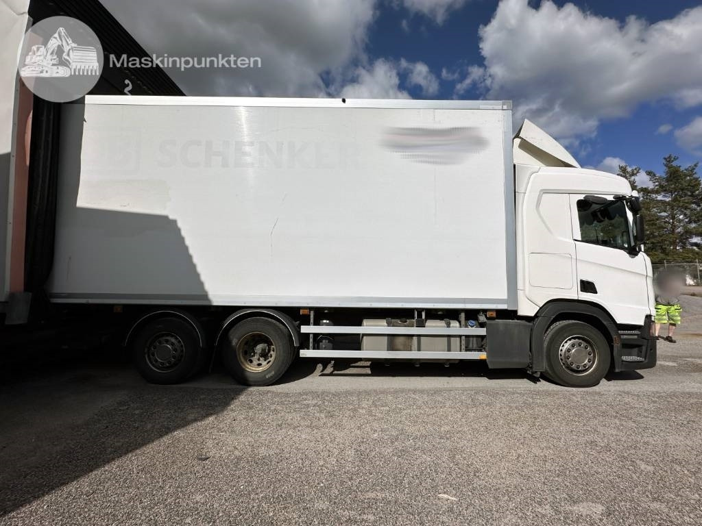Scania R 450 - Box truck: picture 4 Scania R 450 - Box truck: picture 4