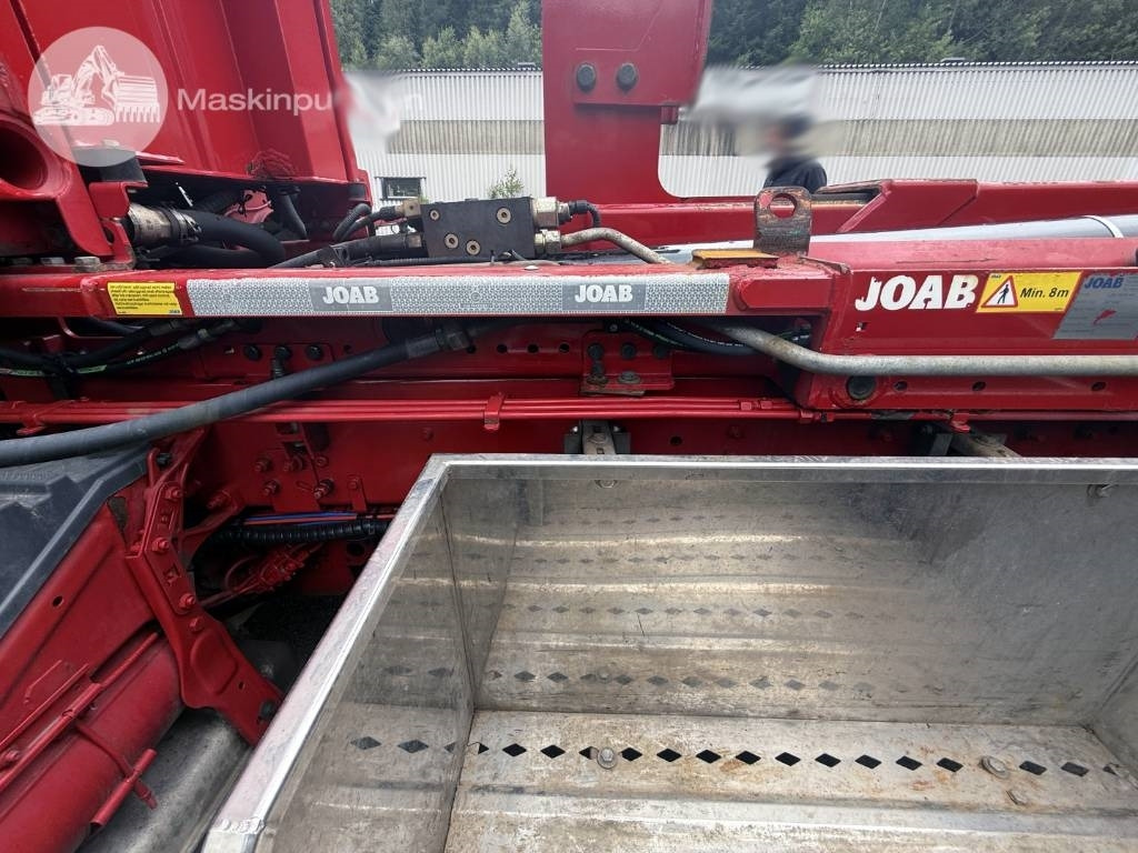 Hook lift truck Scania R 520 LB: picture 39