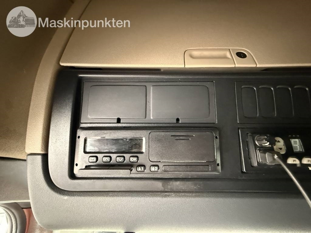 Tipper Scania R 580: picture 21