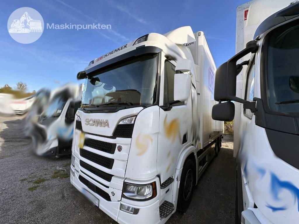 Scania R 580 - Box truck: picture 4 Scania R 580 - Box truck: picture 4