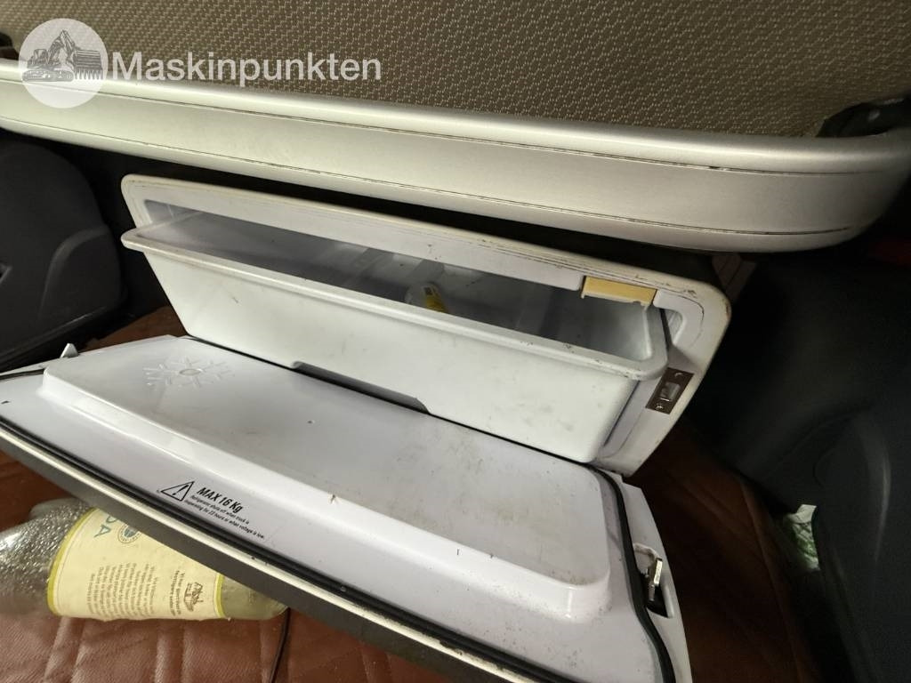 Tipper Scania R 580: picture 23