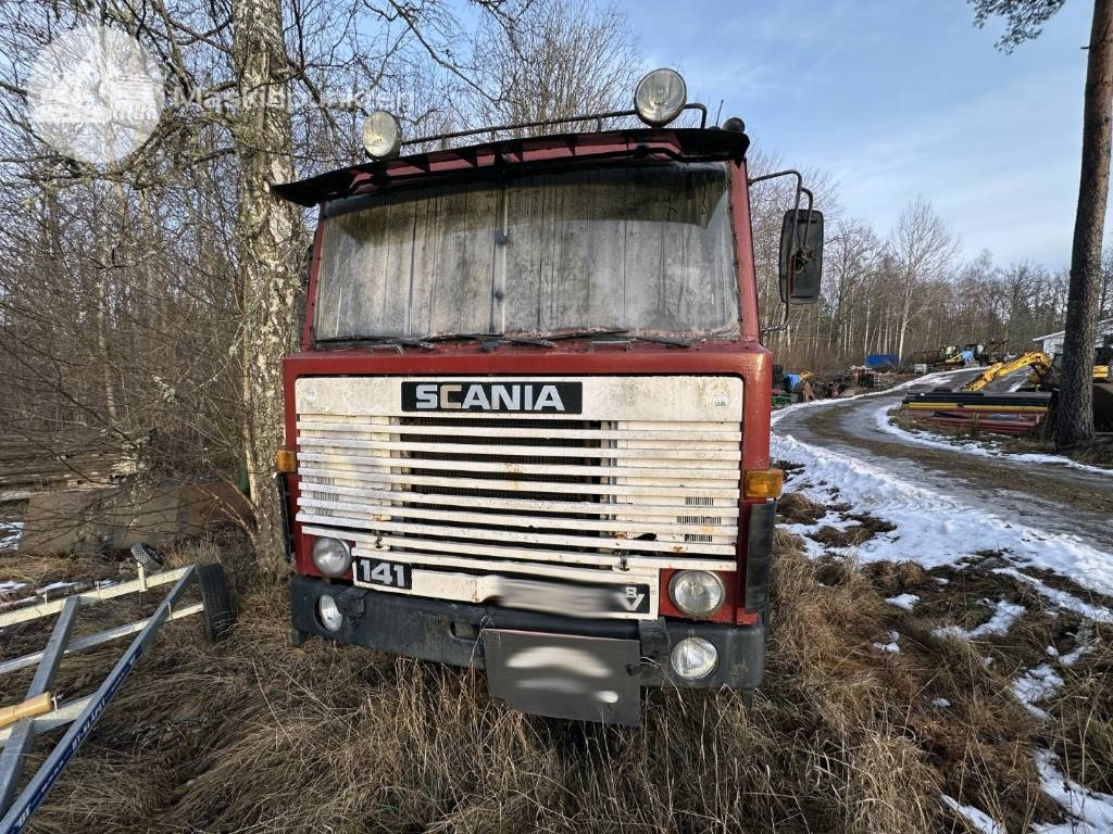 Scania T 141 - Logging truck: picture 1 Scania T 141 - Logging truck: picture 1