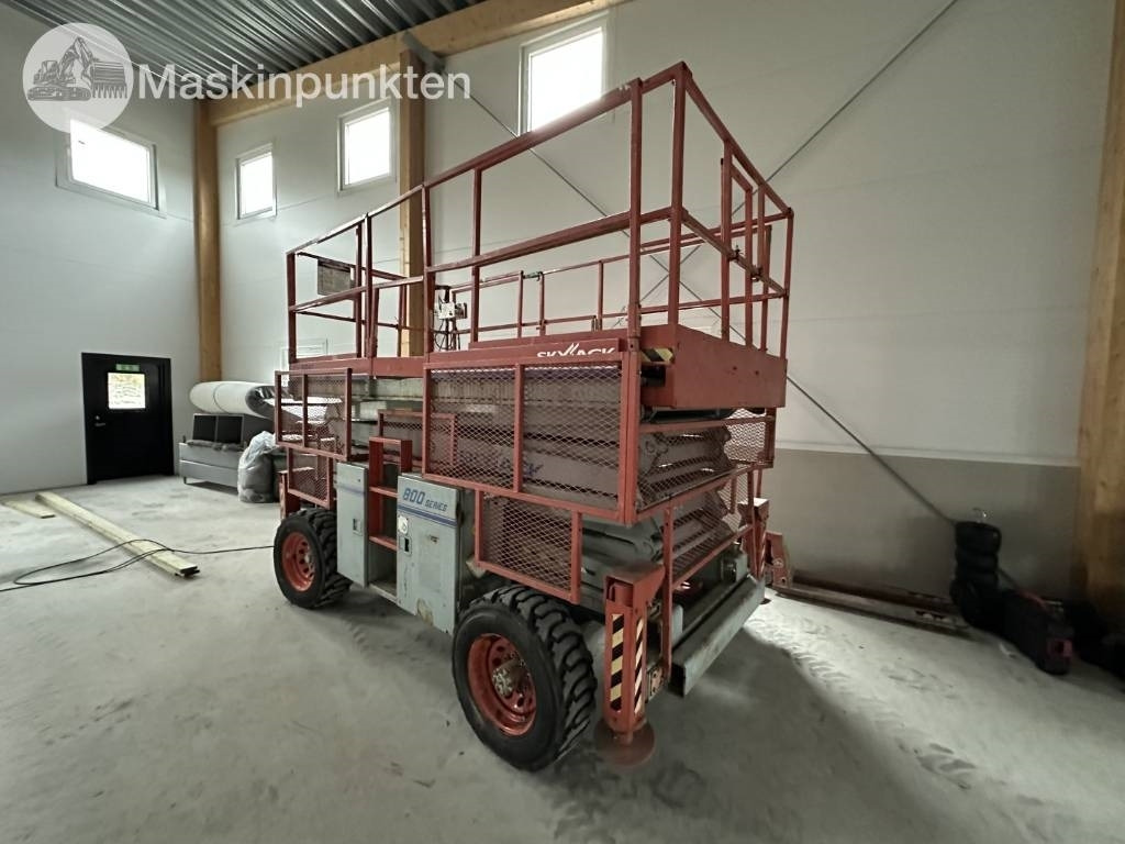 SkyJack SJ 8841 - Scissor lift: picture 2 SkyJack SJ 8841 - Scissor lift: picture 2