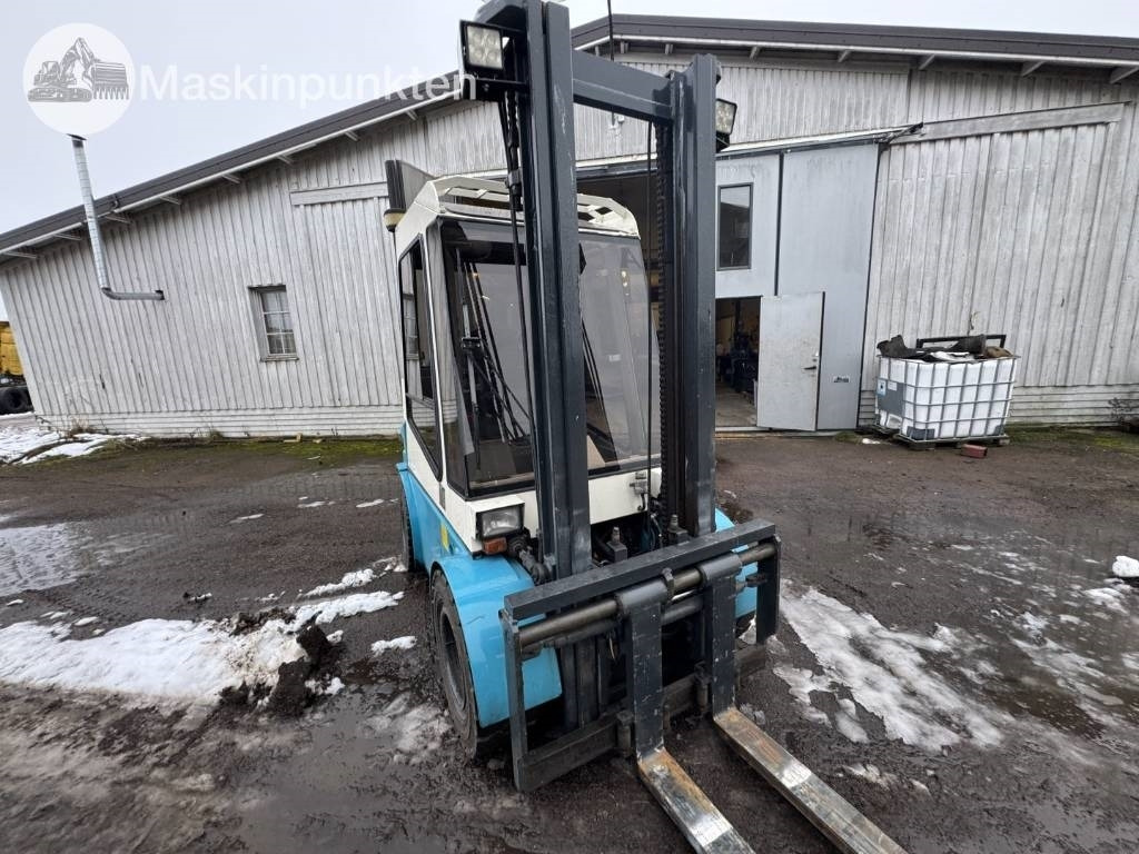 Stocka Truck - Diesel forklift: picture 4 Stocka Truck - Diesel forklift: picture 4