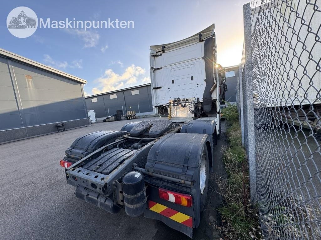 Mercedes-Benz Actros 963-4-D - Tractor unit: picture 3 Mercedes-Benz Actros 963-4-D - Tractor unit: picture 3
