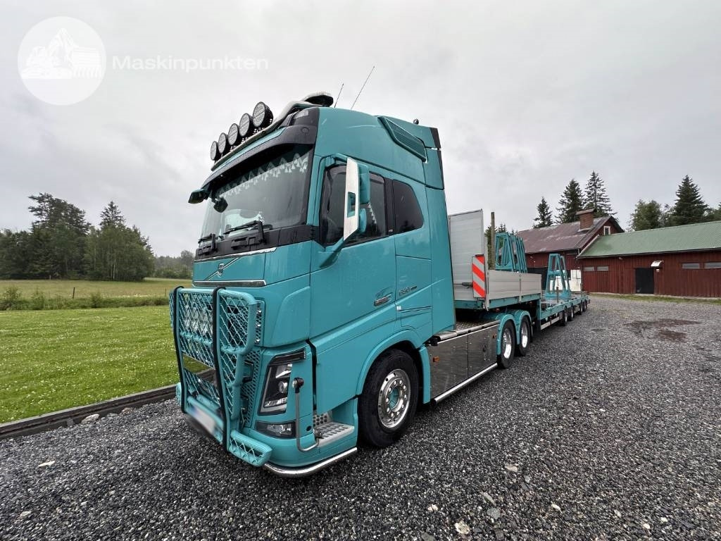 Volvo FH 650 Ekipage  - Tractor unit: picture 2 Volvo FH 650 Ekipage  - Tractor unit: picture 2