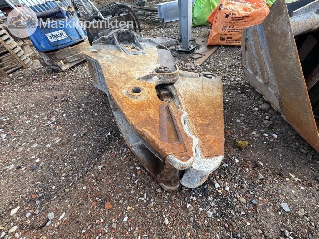 VTN FP18 - Ripper for Construction machinery: picture 1 VTN FP18 - Ripper for Construction machinery: picture 1