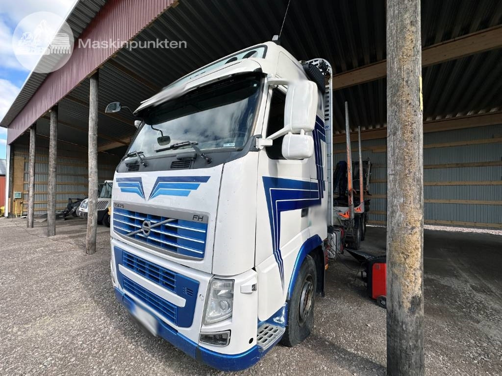 Volvo FH 12 540 - Logging truck: picture 1 Volvo FH 12 540 - Logging truck: picture 1