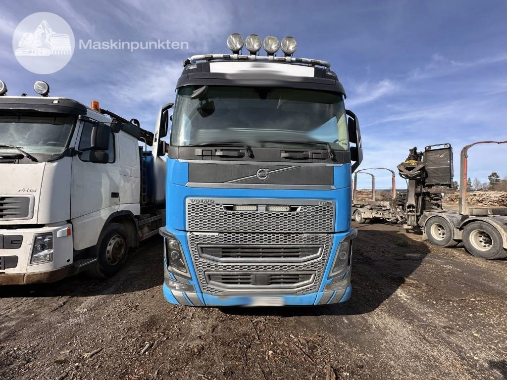 Volvo FH 16 750 - Logging truck: picture 4 Volvo FH 16 750 - Logging truck: picture 4