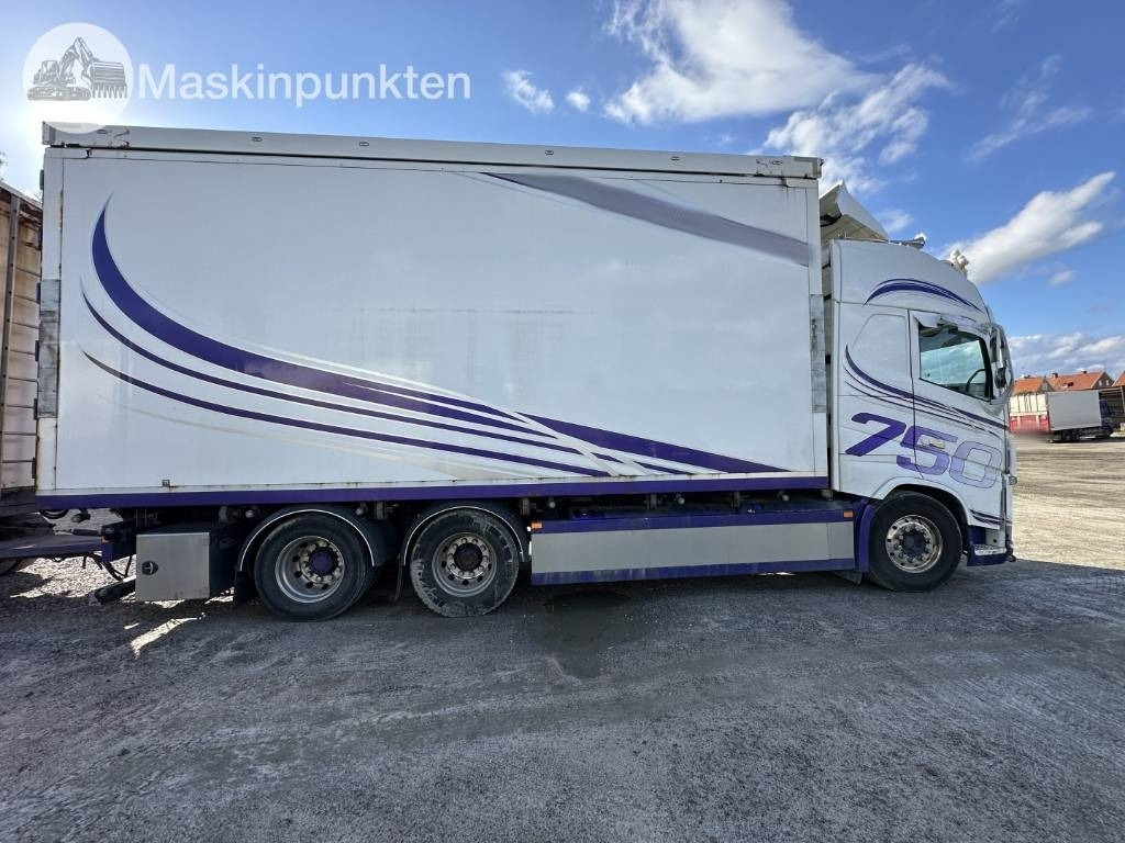 Volvo FH 16 750 - Box truck: picture 5 Volvo FH 16 750 - Box truck: picture 5