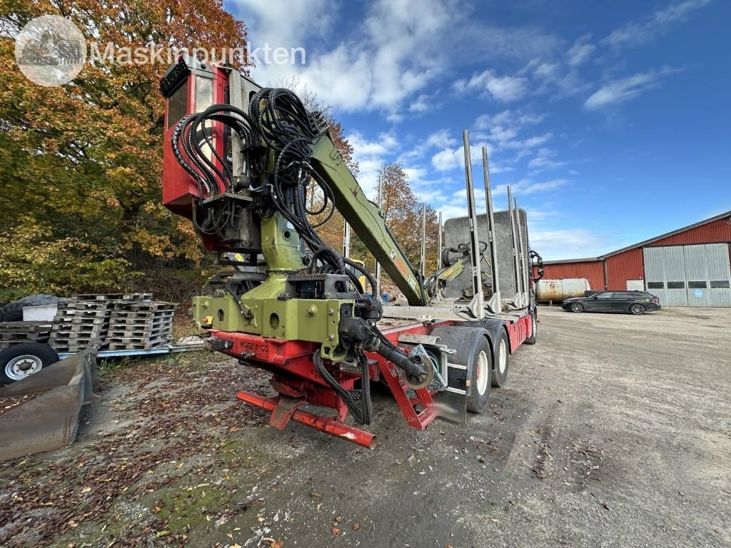 Volvo FH 64 R Timmerbil med kran - Logging truck: picture 5 Volvo FH 64 R Timmerbil med kran - Logging truck: picture 5