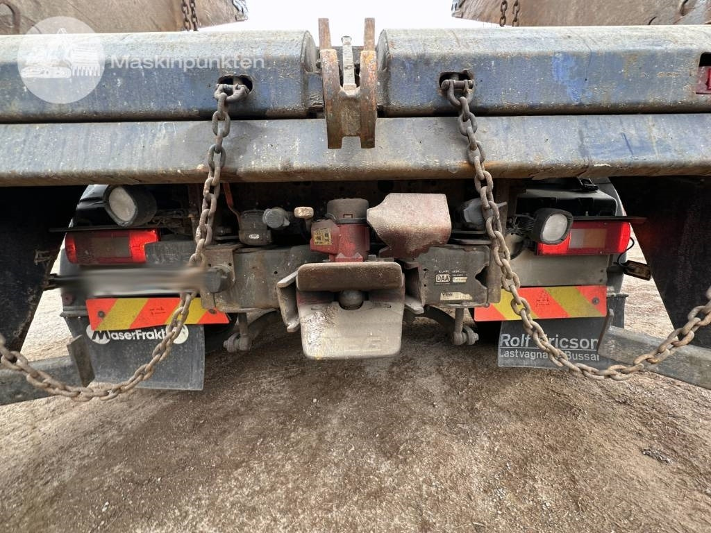 Skip loader truck Volvo FM 12 420 LAXO Liftdumper + lastväxlare + flak: picture 43