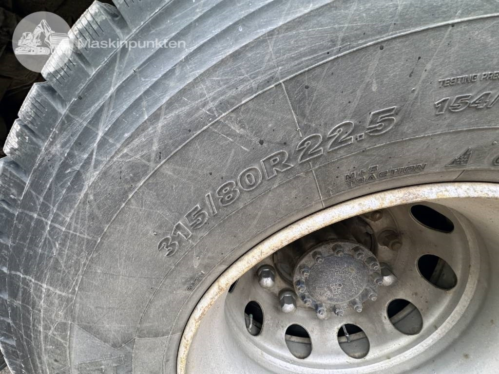 Skip loader truck Volvo FM 12 420 LAXO Liftdumper + lastväxlare + flak: picture 39