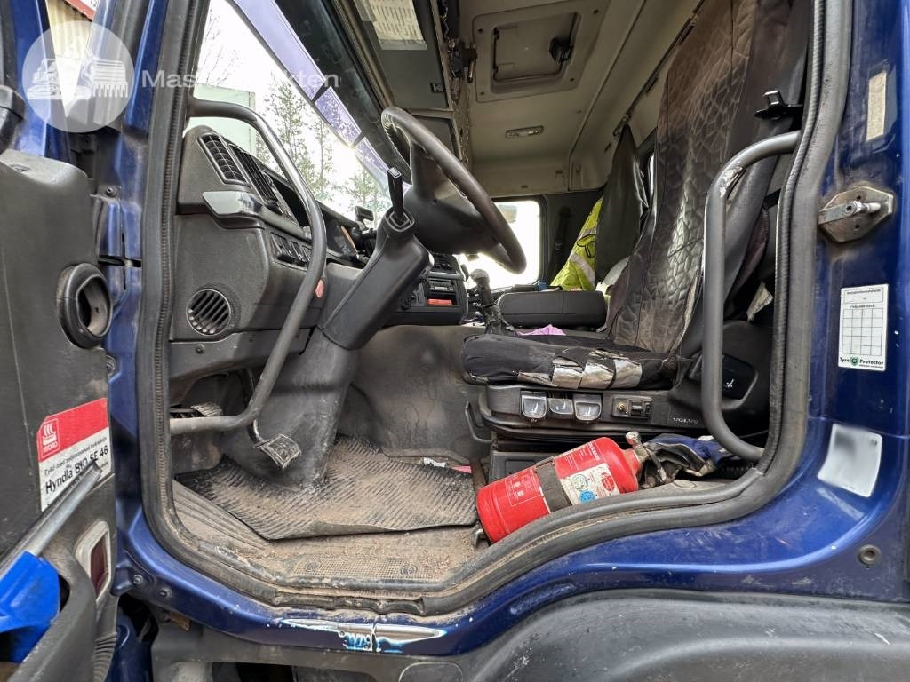 Skip loader truck Volvo FM 12 420 LAXO Liftdumper + lastväxlare + flak: picture 11