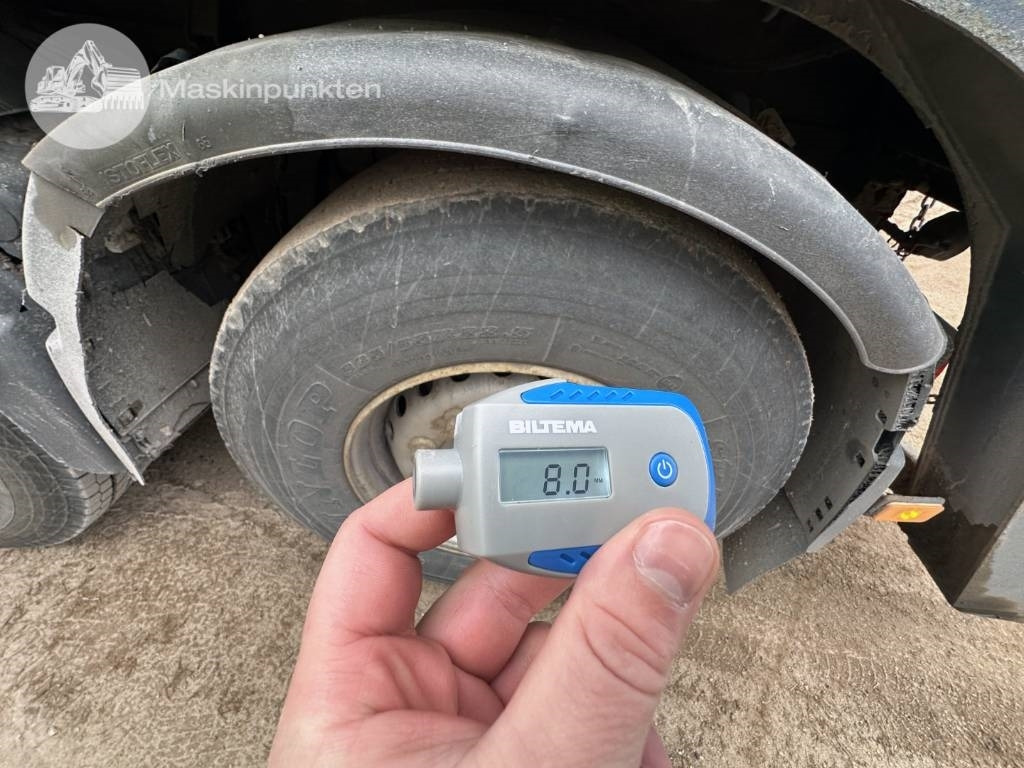 Skip loader truck Volvo FM 12 420 LAXO Liftdumper + lastväxlare + flak: picture 40