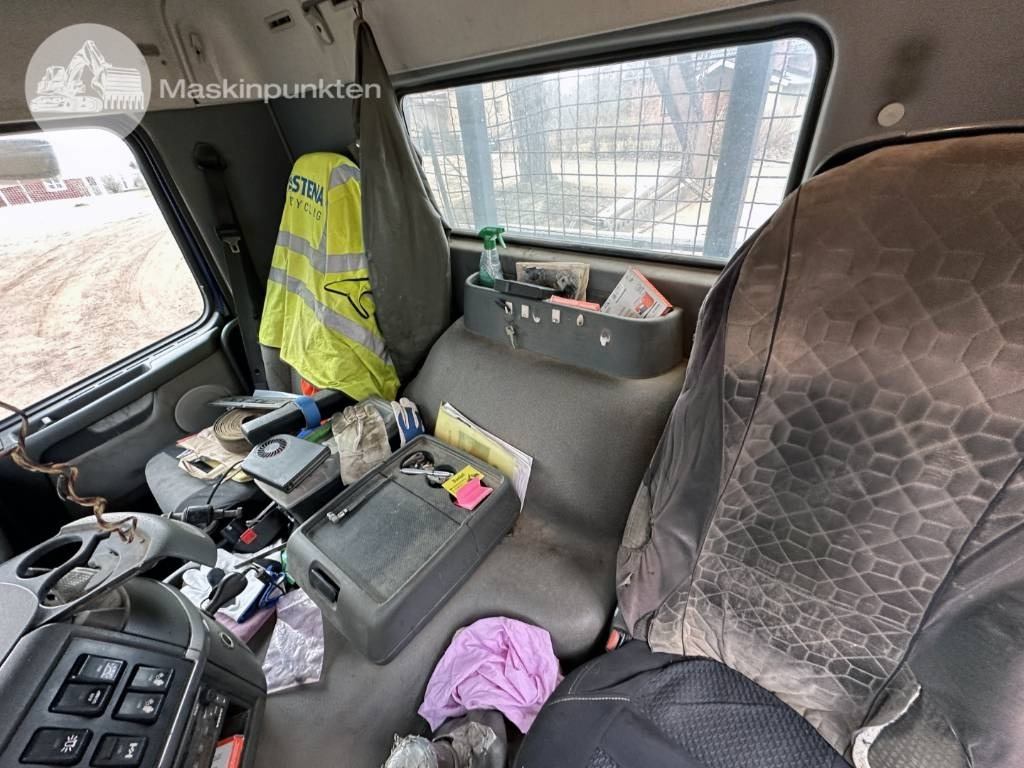 Skip loader truck Volvo FM 12 420 LAXO Liftdumper + lastväxlare + flak: picture 16