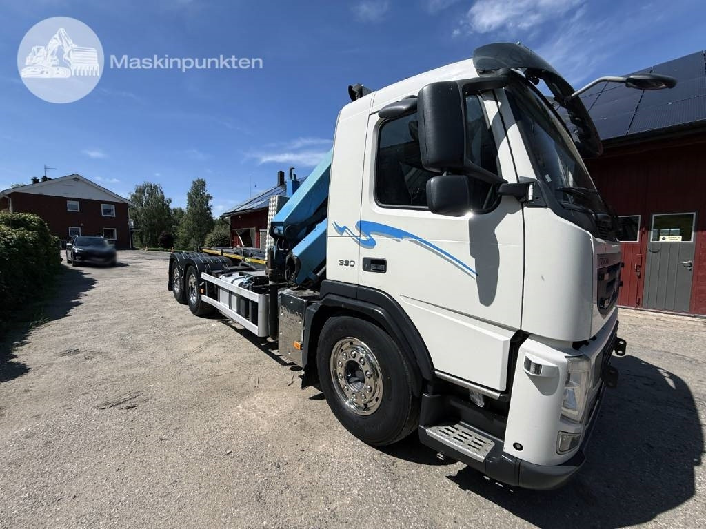 Volvo FM 330 - Crane truck: picture 3 Volvo FM 330 - Crane truck: picture 3