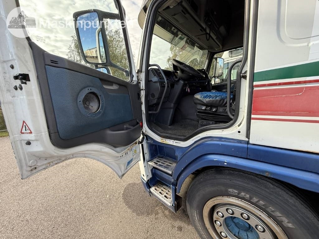 Leasing of Volvo FM 440 Volvo FM 440: picture 13 Leasing of Volvo FM 440 Volvo FM 440: picture 13