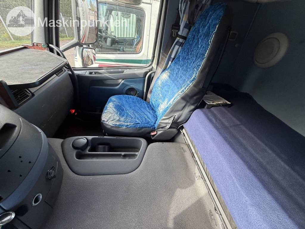 Leasing of Volvo FM 440 Volvo FM 440: picture 26 Leasing of Volvo FM 440 Volvo FM 440: picture 26