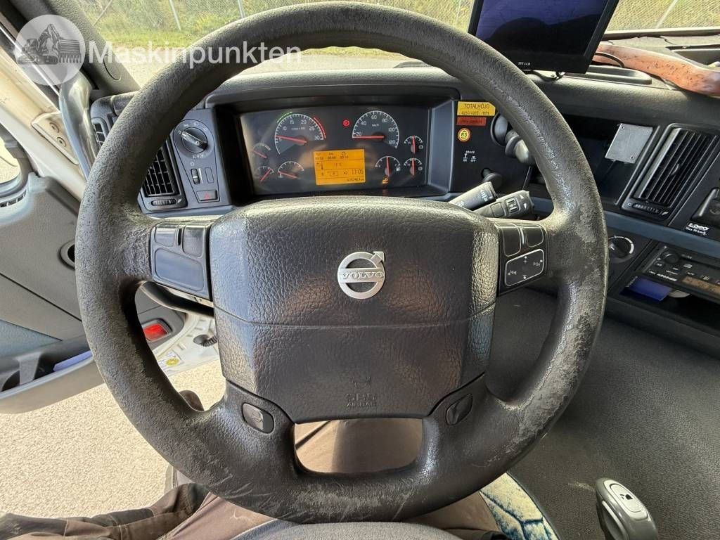 Leasing of Volvo FM 440 Volvo FM 440: picture 31 Leasing of Volvo FM 440 Volvo FM 440: picture 31