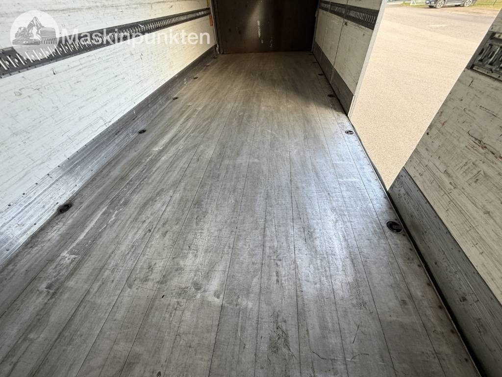 Leasing of Volvo FM 440 Volvo FM 440: picture 36 Leasing of Volvo FM 440 Volvo FM 440: picture 36