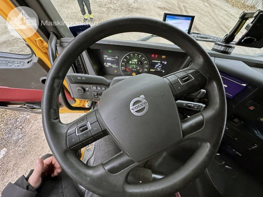 Tipper Volvo FMX 380: picture 26