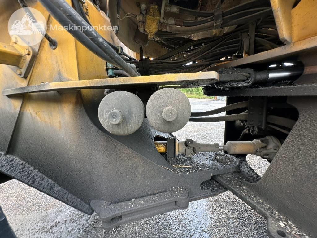 Wheel loader Volvo L 50 B: picture 32