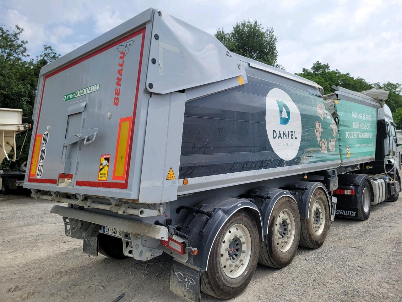 BENALU BENNE C39 3 ESSIEUX - Tipper semi-trailer: picture 3 BENALU BENNE C39 3 ESSIEUX - Tipper semi-trailer: picture 3