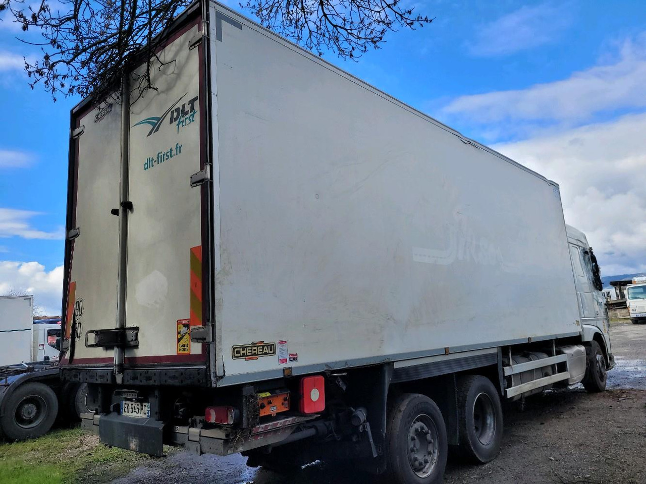 DAF XF510 - Refrigerator truck: picture 4 DAF XF510 - Refrigerator truck: picture 4